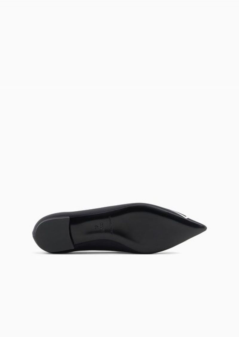 Bianco E Nero Emporio Armani Pointed-toe Ballerinas With A Trompe L'Oeil Bow | EA-SN57115