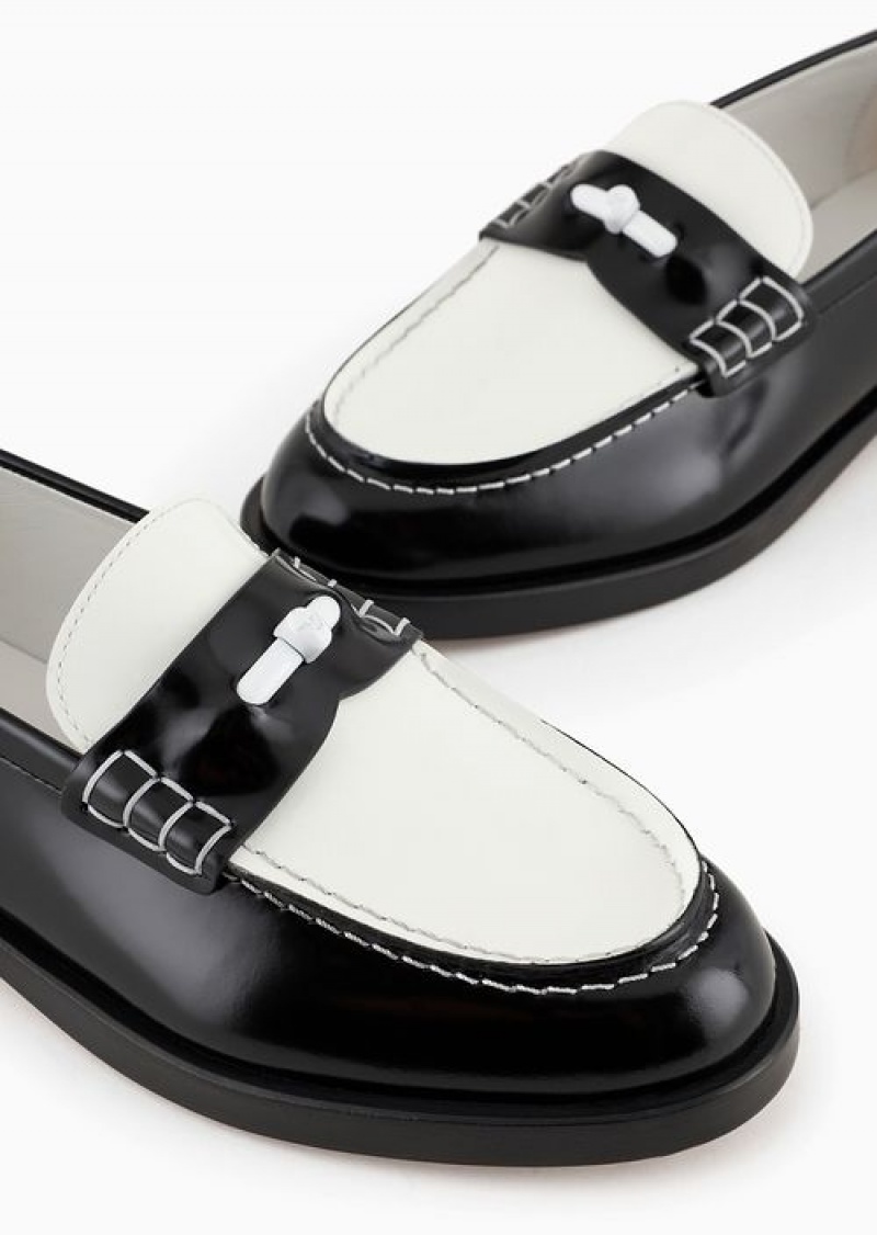 Bianco E Nero Emporio Armani Polished Leather Loafers With Stirrup Bar | EA-SN57129